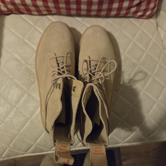 Sorel Tan Lace-Up Boots - Picture 13 of 13